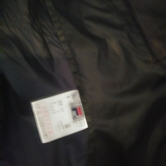 Fila Hooded Windbreaker - Picture 6 of 6